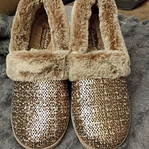 Skechers Women's Glittering Tan Slippers